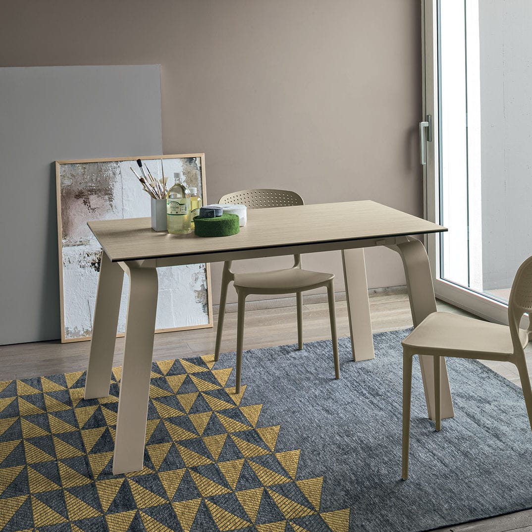 Mesa de comedor moderna / de MDF / de vidrio templado / de metal ... Mesa de comedor moderna / de MDF / de vidrio templado / de metal ...