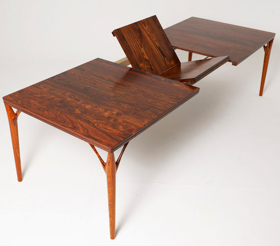 Mesa de comedor de diseño escandinavo / de palo de rosa ... Mesa de comedor de diseño escandinavo / de palo de rosa ...