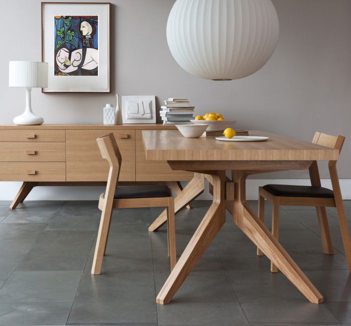 Mesa de comedor / moderna / de madera / redonda cross by matthew ... Mesas de comedor redondas modernas