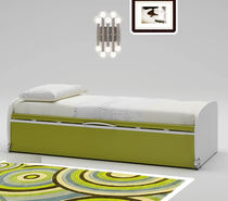 Cama estándar / simple / moderna / de madera