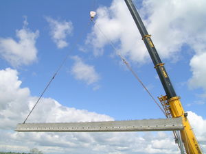 viga de hormigón pretensado / rectangular / para la construcción de puentes