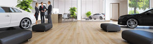 suelo laminado de roble / de nogal / para pegar / para uso residencial