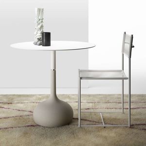 mesa moderna / de hormigón / de acero lacado / de acero