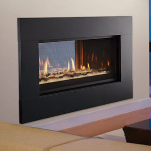 chimenea de gas / moderna / hogar cerrado / empotrable