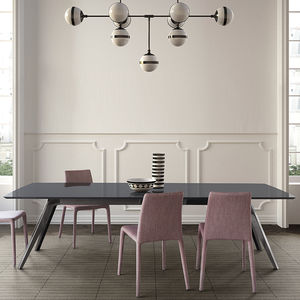 mesa moderna / de madera / de vidrio / de metal