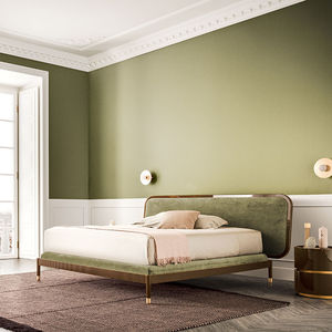 cama de matrimonio / moderna / tapizada / con cabecero