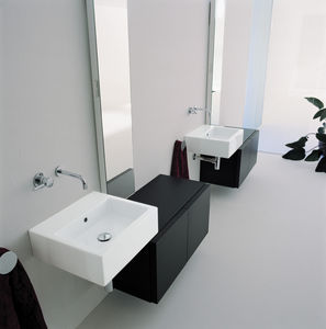 lavabo suspendido / rectangular / de cerámica / moderno