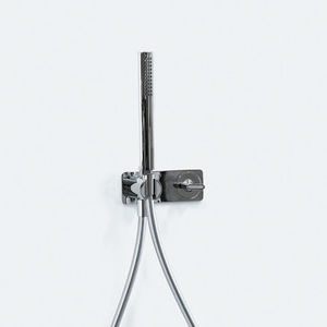 grifo monomando para ducha / encastrable / de metal cromado / de latón