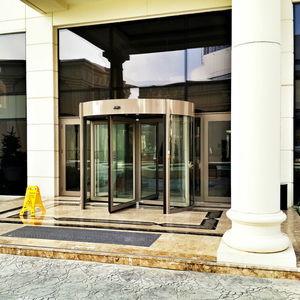 puerta enrollable / de entrada / de aluminio / de seguridad