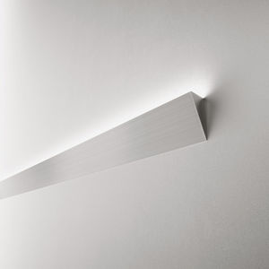 luminaria montada en superficie / LED / lineal / de aluminio extrudido