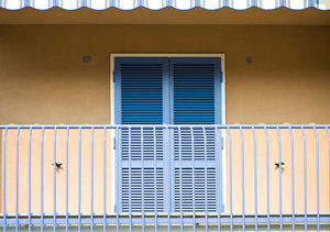 contraventanas abatibles / de acero / para ventanas / acústicas