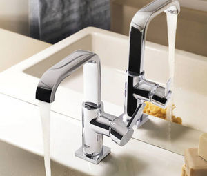 grifo monomando para lavabo / de metal cromado / para baño / con 1 orificio