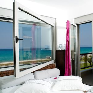 perfil de ventana de aluminio / con aislamiento térmico