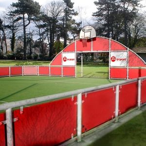 polideportivo para espacio público