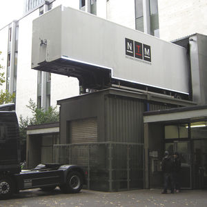 ascensor eléctrico / para uso profesional / sin sala de máquinas