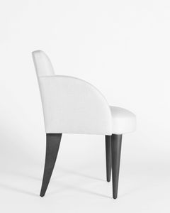 sillón moderno / de haya / de tela / de cuero
