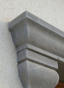 cornisa de piedra natural / prefabricada / de exterior