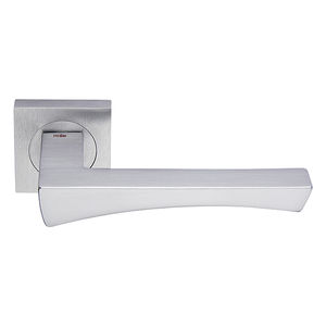 manilla para puerta / de latón / de latón cromado / moderna