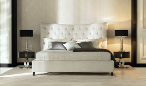 cama estándar / doble / moderna / de madera