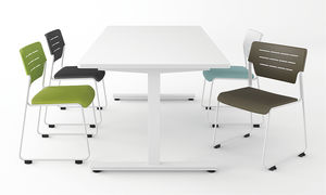 silla de visita moderna / de poliuretano / patín / para edificio público