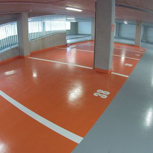 pavimento de poliuretano / para aparcamiento / en losas / texturado