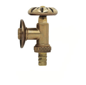 grifo de fuente para beber / de pared / de latón / estándar