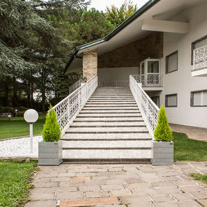jardinera de aluminio / cuadrada / en L / a medida