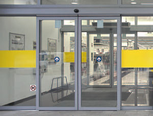 perfil para puerta de aluminio / antipánico