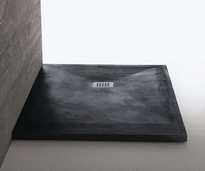 plato de ducha rectangular / de piedra / a medida / a ras de suelo