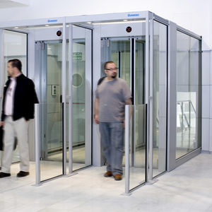 esclusa de seguridad para control de acceso