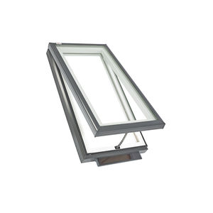 ventana de tejado de proyección / de madera / de aluminio / con vidrio doble
