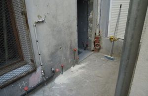 sistema de inyección de resina expansiva / para estabilización de edificios