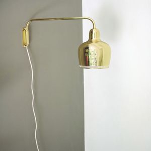 aplique moderno / de latón / de acero con revestimiento en polvo / LED