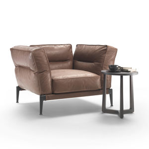 sillón moderno / de tejido / de cuero / con revestimiento removible