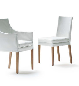 silla moderna / tapizada / con revestimiento removible / de tejido