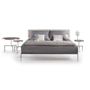 cama estándar / doble / moderna / de tela