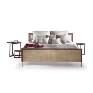 cama estándar / de matrimonio / moderna / con cabecero