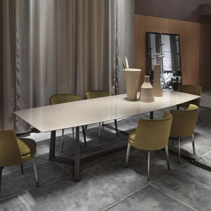 mesa de comedor / rectangular / de interior / moderna