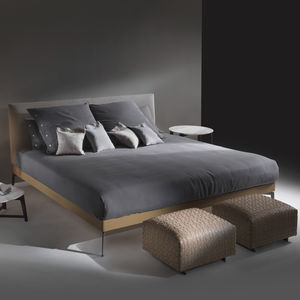 cama doble / estándar / moderna / de cuero
