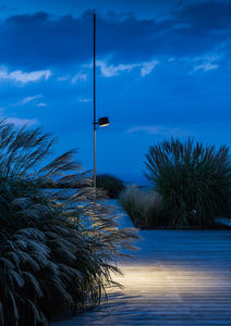 farola de jardín / moderna / de metal / LED