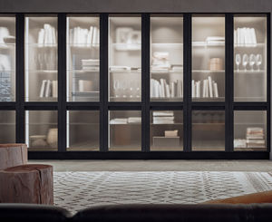 biblioteca alta / moderna / de madera / acristalada