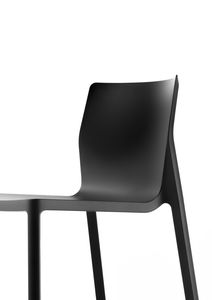 silla moderna / de polipropileno / con reposabrazos / apilable