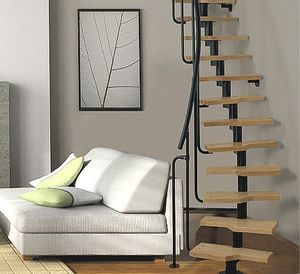 escalera circular / estructura de metal / con peldaños de madera / sin contrahuellas