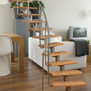 escalera circular / estructura de acero inoxidable / con peldaños de madera / sin contrahuellas