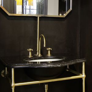 grifo mezclador para lavabo / de libre instalación / de metal cromado / de latón
