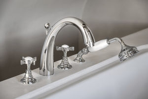 Grifo Bimando Para Lavabo NGT714 Kenny Mason De Pared De Metal