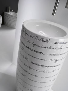 lavabo de pie / redondo / de cerámica / de diseño original