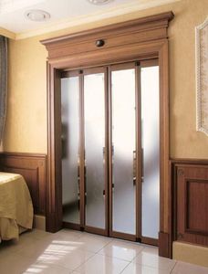 puerta de interior / plegable / de aluminio / automática