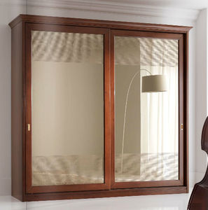 armario clásico / de madera / de madera lacada / con puertas corredizas