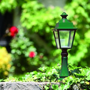 bolardo de iluminación de jardín / clásico / de aluminio / de vidrio